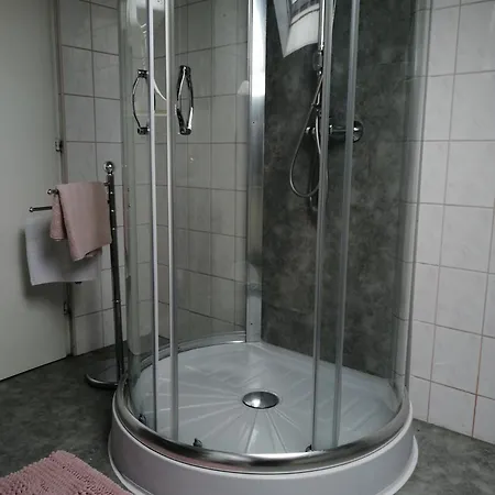 Apartment Betti Vendeghaz *